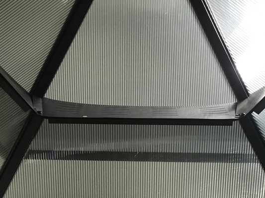 Aluminum Frame 2x2x2x2.8M Hexagonal Hardtop Gazebo for Sun Protection and Relaxation