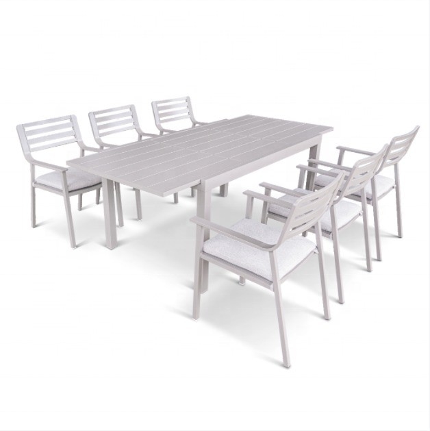 Folded Modern Style Outdoor Aluminum Rattan Sofa Set for Luxury Garden Teapoy Table